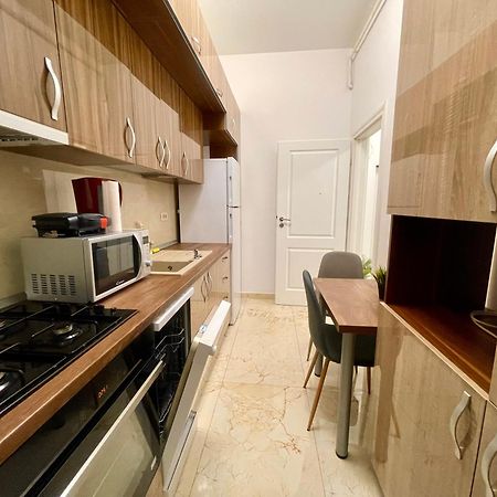 Central Adress Cd22 Bucureşti Ngoại thất bức ảnh